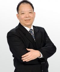 Dr. Aloysius Low (Ophthalmologist)