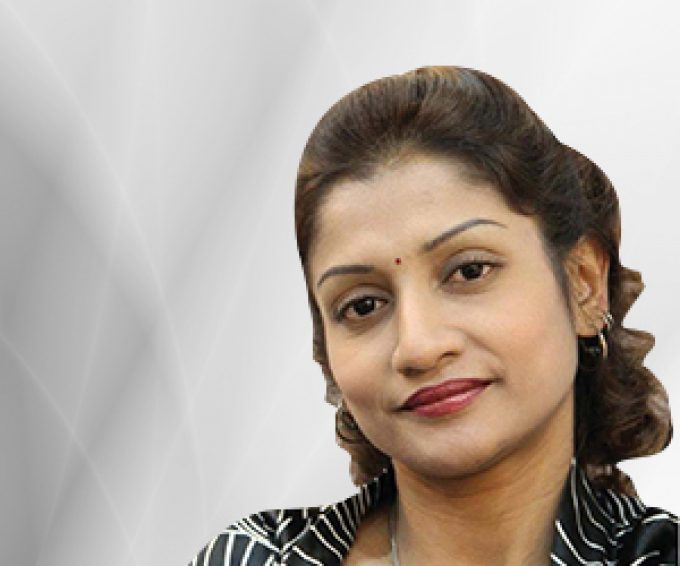 Dr. Subashini Ramani (Dental Surgeon)