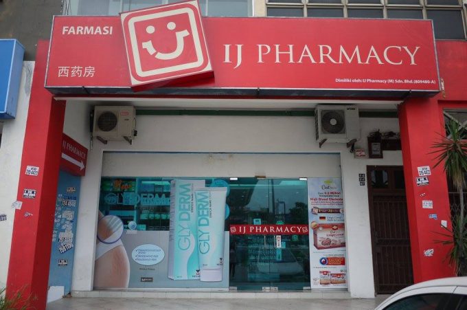 IJ Pharmacy (Taman Molek)